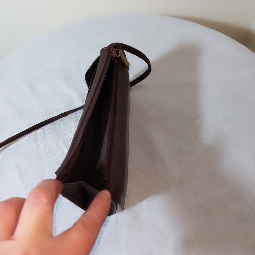Fossil wallet with removable crossbody  strap - Picture 9 of 9